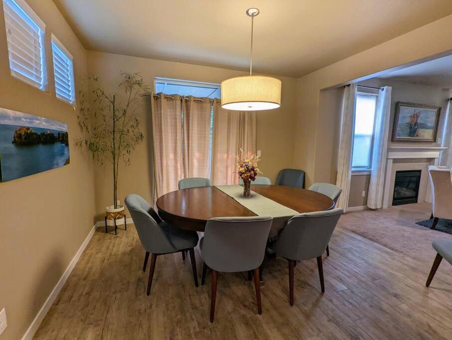 Spacious 3-Bedroom Home With Outdoor Space Eugene Exteriör bild